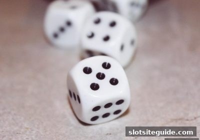 双色球复式投注实战攻略：借助slots平台概率思维科学选号